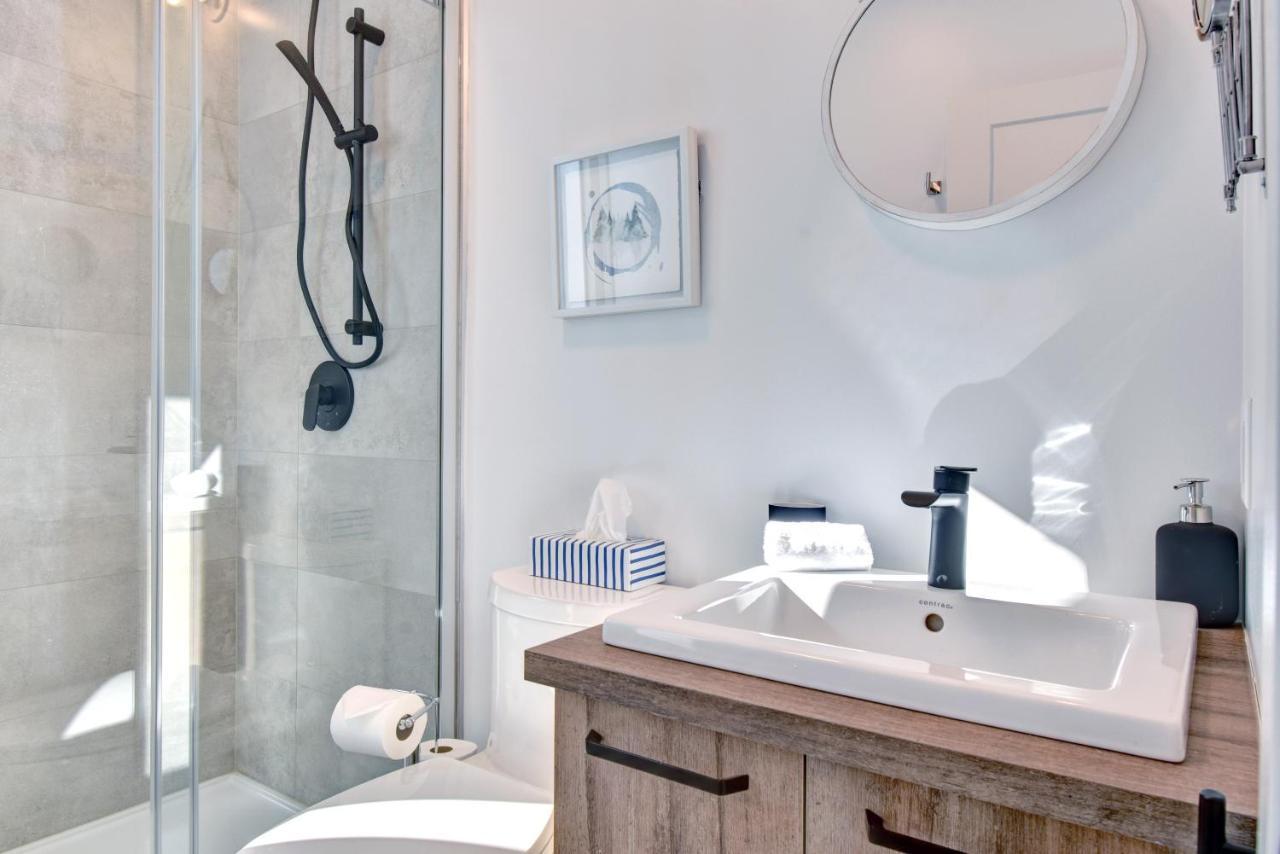 Villa Chalet Serenity - Mont Tremblant Ski - Spa Sauna Wifi Tv Privet Chic Modern House La Conception Exterior foto